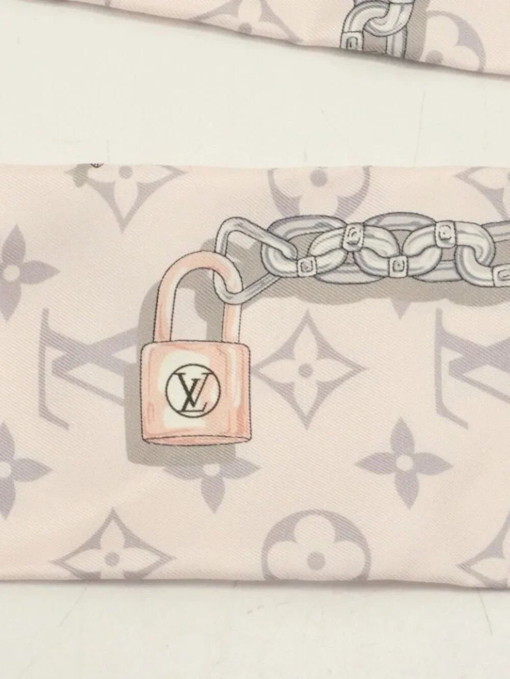 Louis Vuitton Monogram Confidential Silk Bandeau Scarf - Light Pink